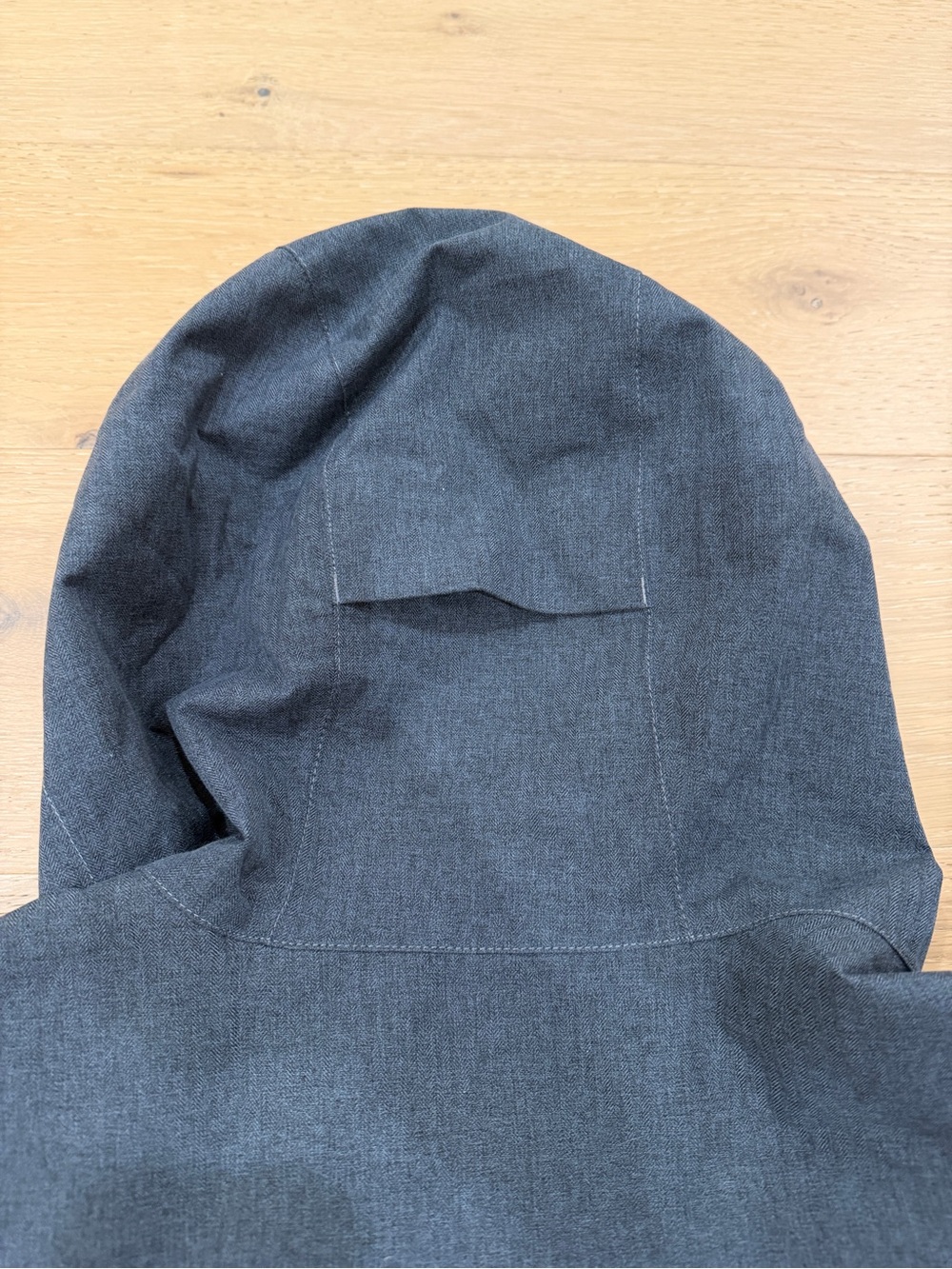 The North Face Men's Hooded HyVent 2.5 Jacket Large— Charcoal - Picture 9 of 11